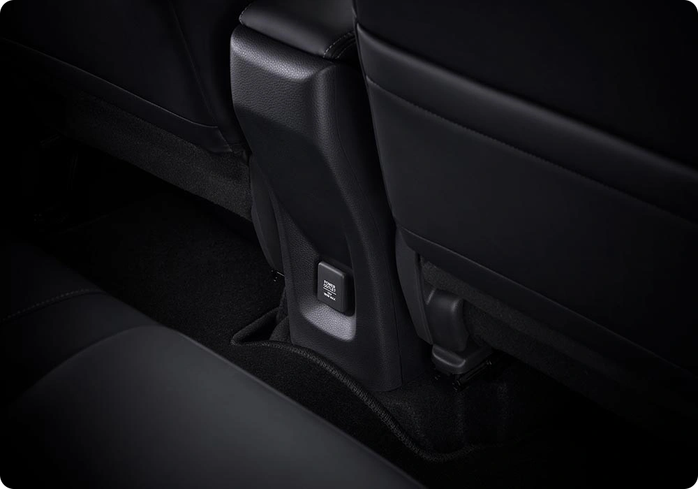 2nd Row Power Outlet